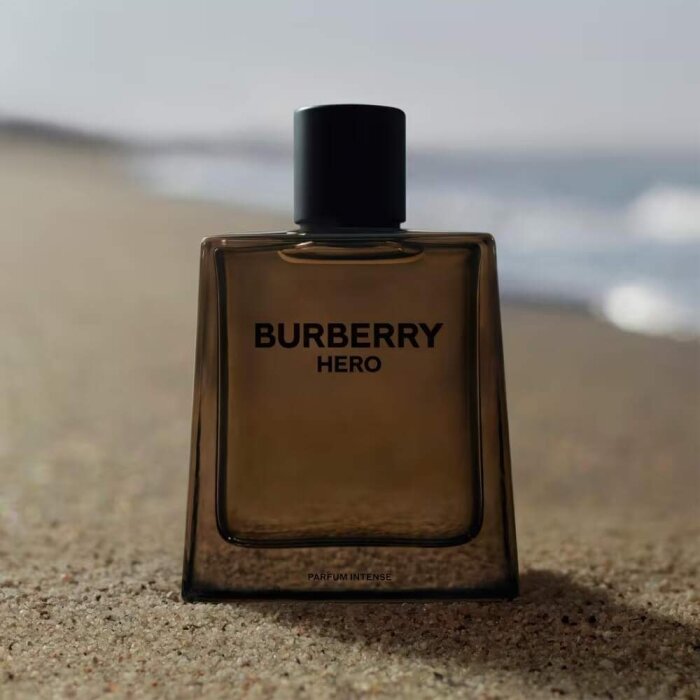 Burberry Hero Erkek Parfüm Intense 50 Ml - 3
