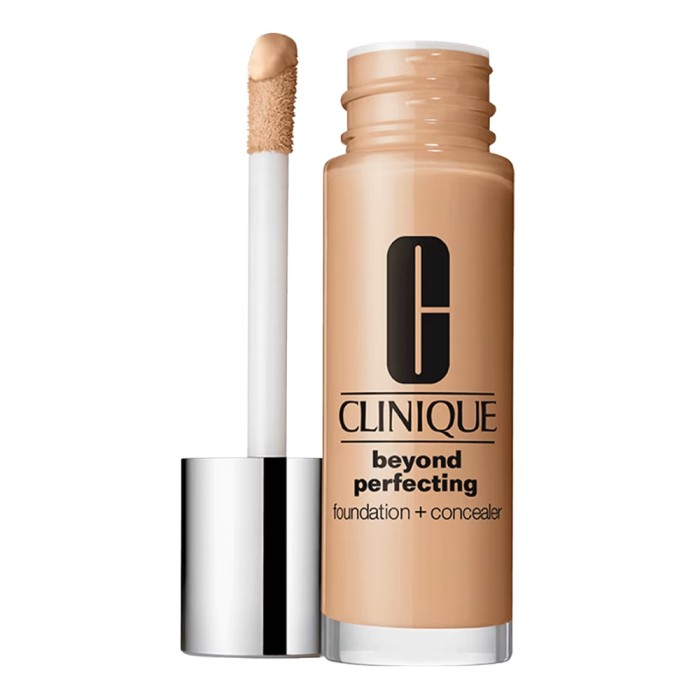 Clinique Beyond Perfecting Foundation 07 Cream Chamios - 1