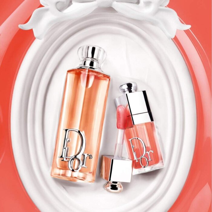 Dior Addict Pechy Glow Eaude Parfum 50ミリ Dior Addict Peachy Glow | Sıcak ve Işıltılı İfade