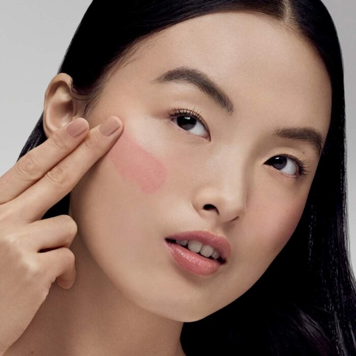 Estee Lauder Futurist Blushmaker Stolen Glance - 4