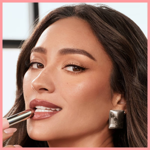 Maybelline Lifter Glaze Ruj 007 - 7