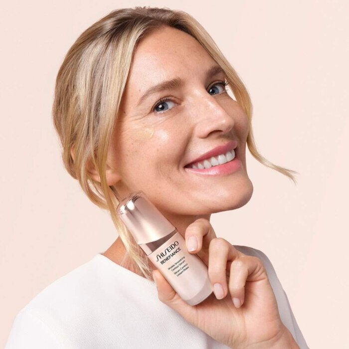 Shiseido Benefiance Wrinkle Smoothing Contour Serum 30 Ml - 2