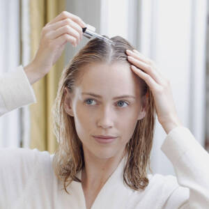Sisley Hair Rituel Soothing Anti Dandruff Shampoo 200 Ml - 5